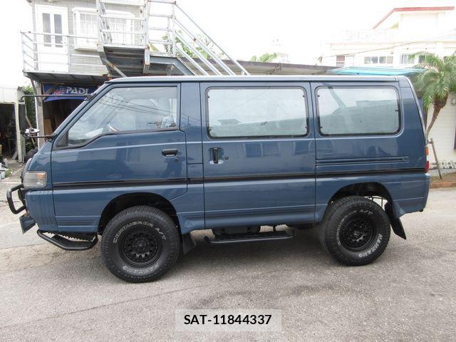Mitsubishi DELICA 1995-03 8129843-8