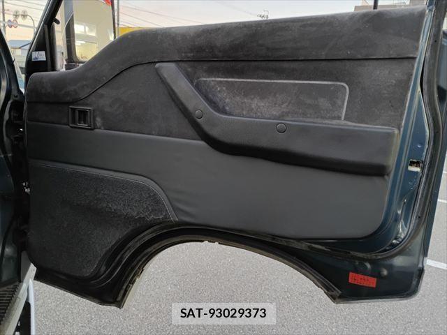 Mitsubishi DELICA 1993-03 2008352-25
