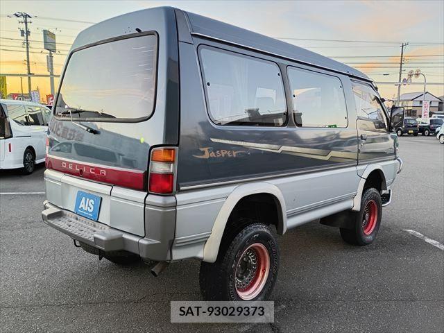 Mitsubishi DELICA 1993-03 2008352-2