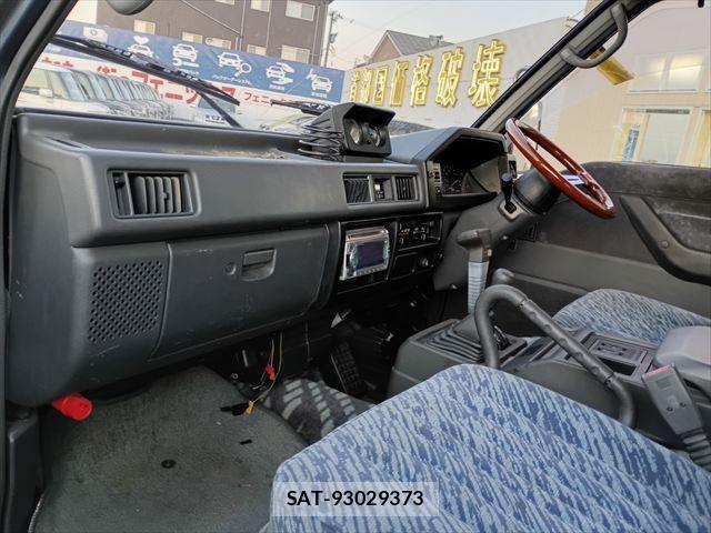 Mitsubishi DELICA 1993-03 2008352-7