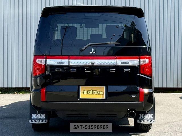 Mitsubishi DELICA 2021-04 4938640-11
