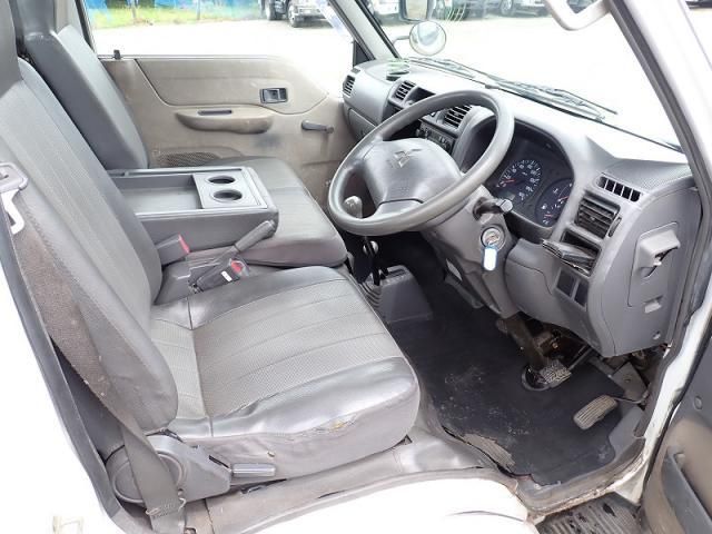 Mitsubishi DELICA 2005-05 7383885-9
