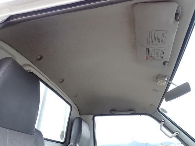 Mitsubishi DELICA 2005-05 7383885-10