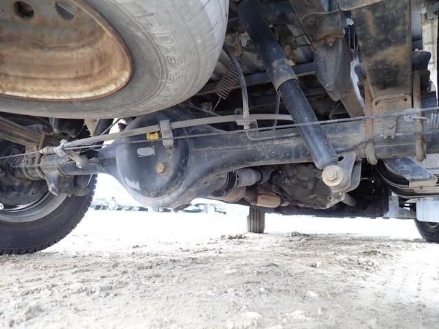 Mitsubishi DELICA 2005-05 7383885-18