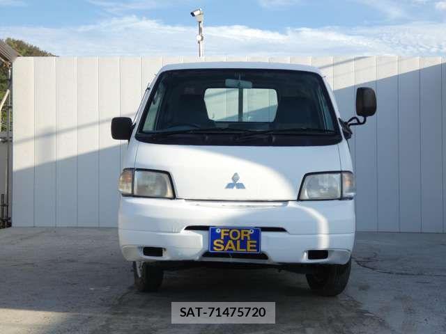 Mitsubishi DELICA TRUCK 2002-01 3667341-10