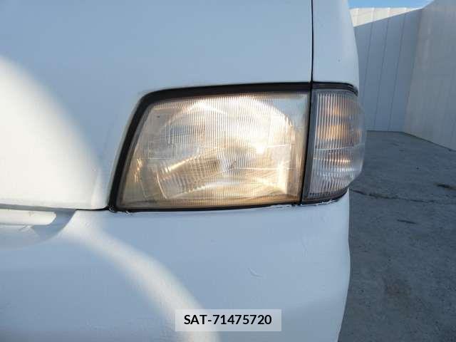 Mitsubishi DELICA TRUCK 2002-01 3667341-14