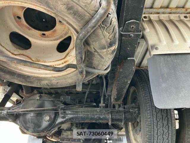 Mitsubishi DELICA TRUCK 2004-07 8314243-13