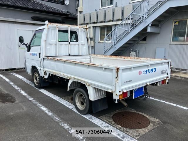 Mitsubishi DELICA TRUCK 2004-07 8314243-5