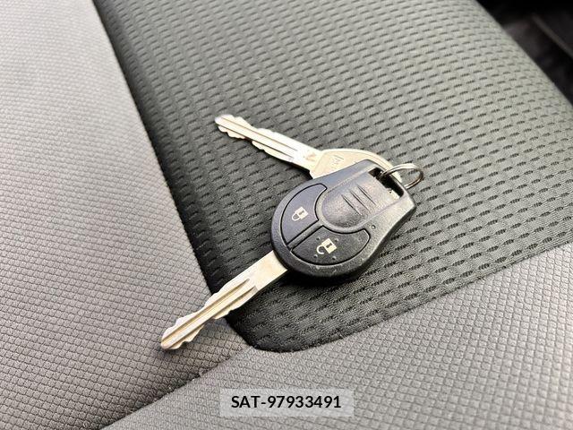 Mitsubishi DELICA VAN 2013-09 1330535-9