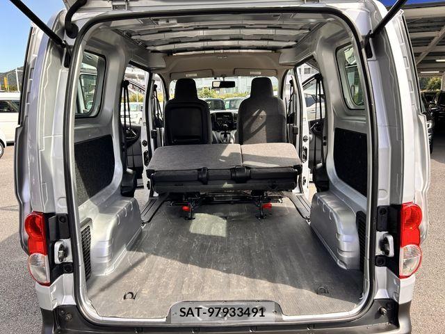 Mitsubishi DELICA VAN 2013-09 1330535-14
