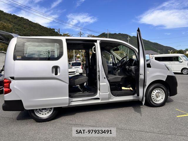 Mitsubishi DELICA VAN 2013-09 1330535-15