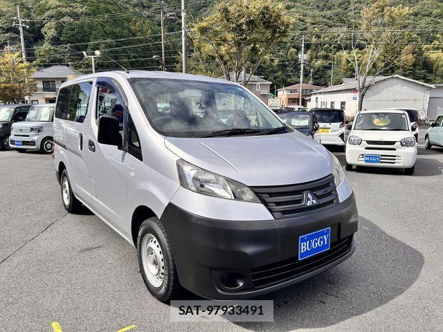 Mitsubishi DELICA VAN 2013-09 1330535-1
