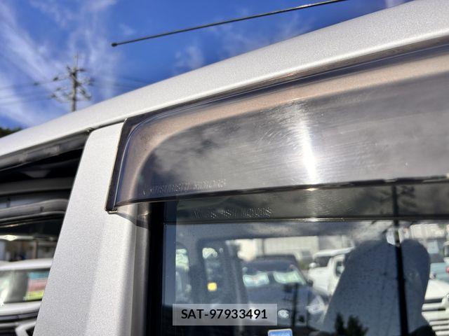Mitsubishi DELICA VAN 2013-09 1330535-22