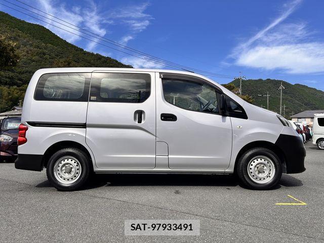 Mitsubishi DELICA VAN 2013-09 1330535-2