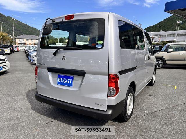 Mitsubishi DELICA VAN 2013-09 1330535-3