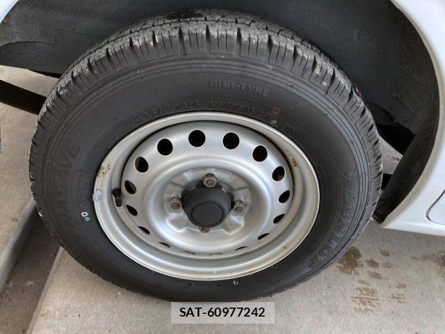 Mitsubishi DELICA VAN 2018-12 3667349-9