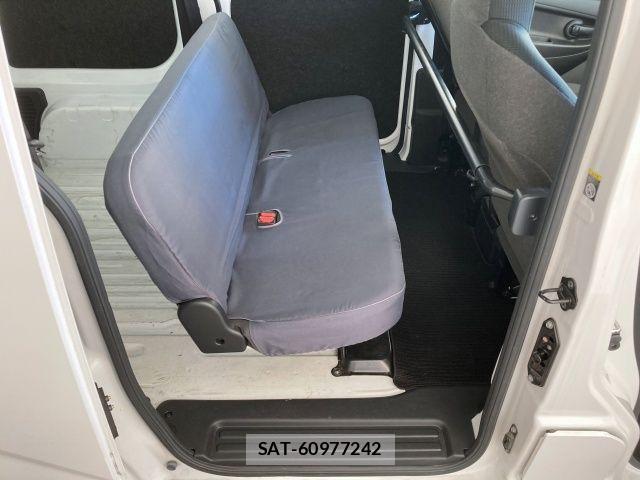 Mitsubishi DELICA VAN 2018-12 3667349-11