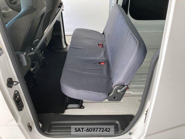 Mitsubishi DELICA VAN 2018-12 3667349-13