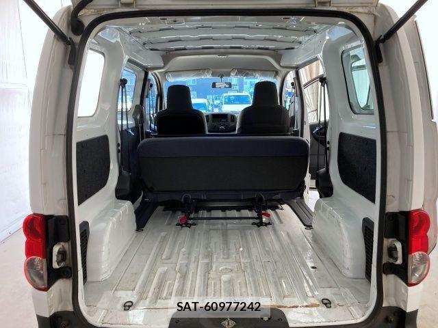 Mitsubishi DELICA VAN 2018-12 3667349-14