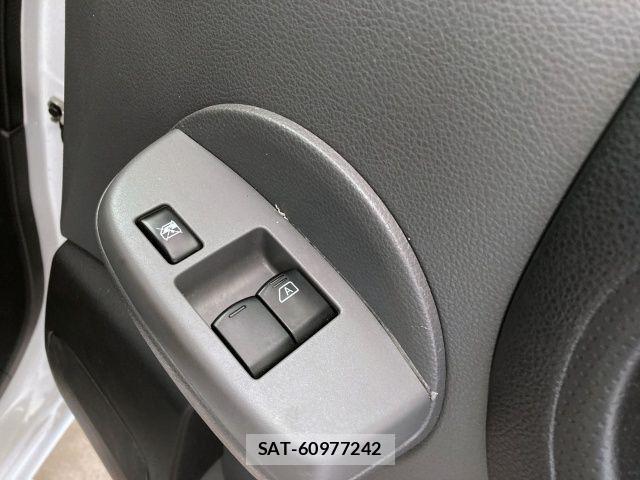 Mitsubishi DELICA VAN 2018-12 3667349-15