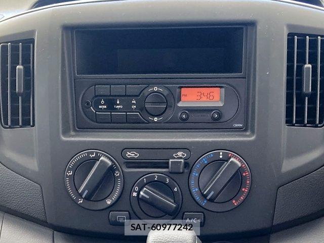Mitsubishi DELICA VAN 2018-12 3667349-20