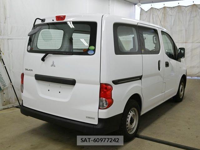 Mitsubishi DELICA VAN 2018-12 3667349-4