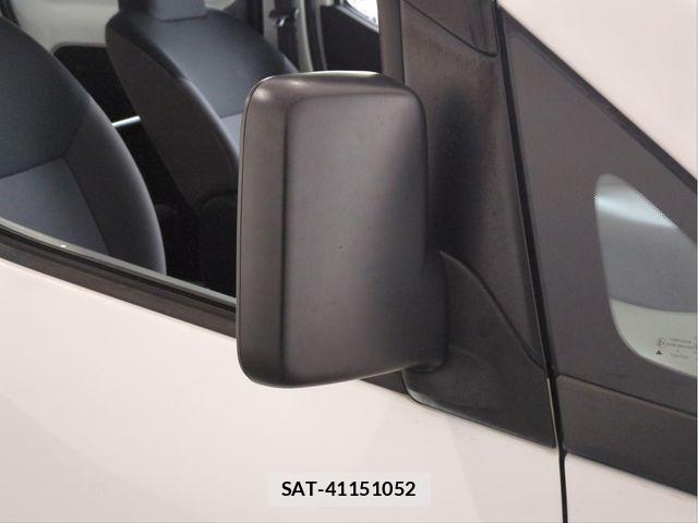 Mitsubishi DELICA VAN 2015-08 6611559-23