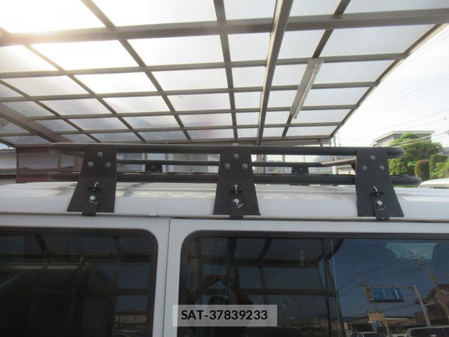 Mitsubishi DELICA VAN 2010-02 6904389-15