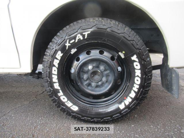 Mitsubishi DELICA VAN 2010-02 6904389-24