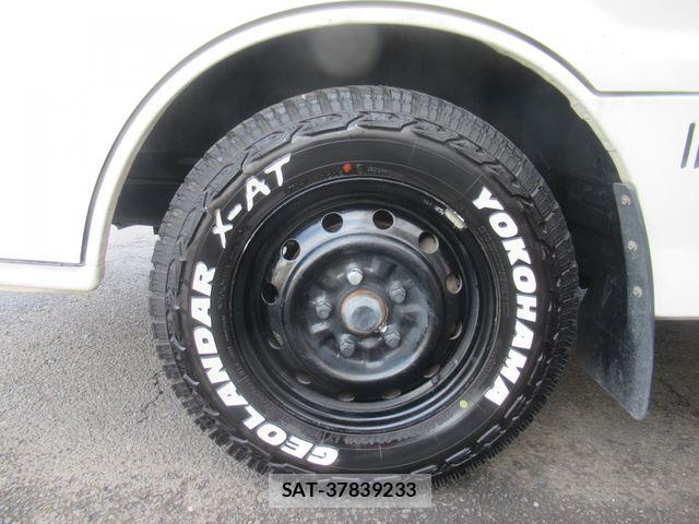 Mitsubishi DELICA VAN 2010-02 6904389-25