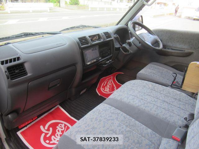 Mitsubishi DELICA VAN 2010-02 6904389-8