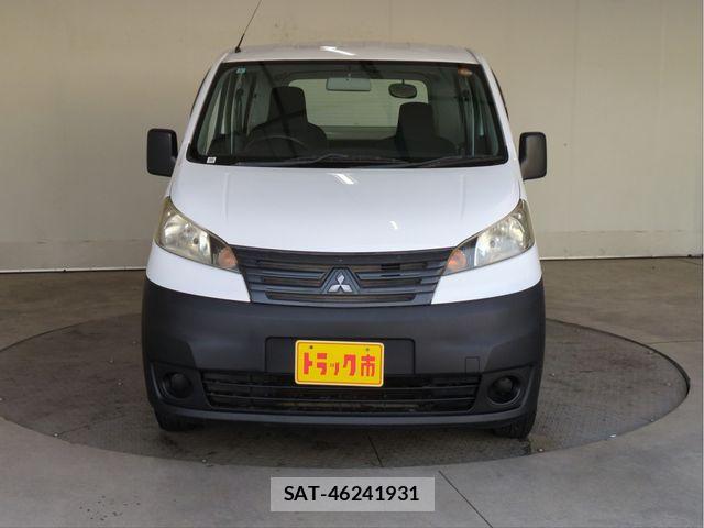 Mitsubishi DELICA VAN 2013-03 7454027-14