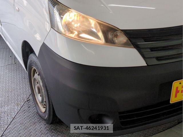 Mitsubishi DELICA VAN 2013-03 7454027-20