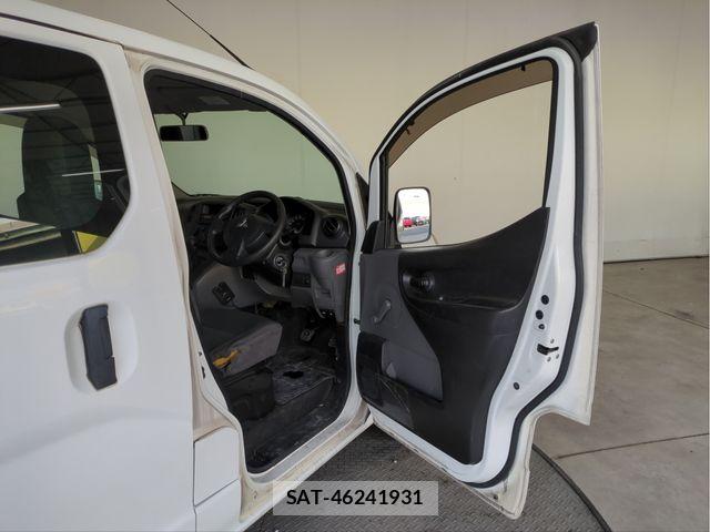 Mitsubishi DELICA VAN 2013-03 7454027-28