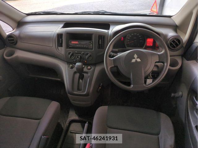 Mitsubishi DELICA VAN 2013-03 7454027-7