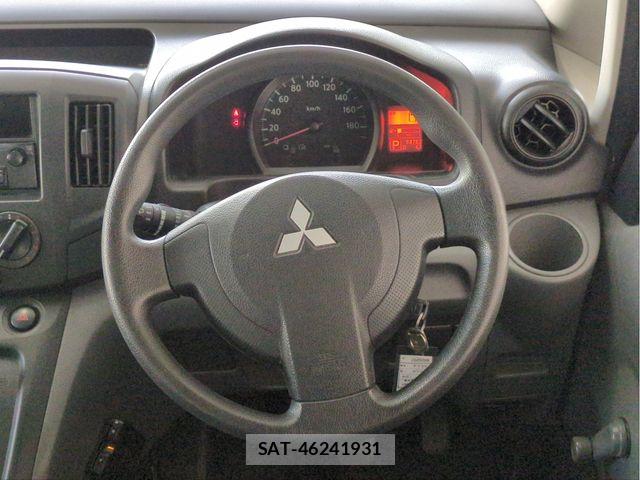Mitsubishi DELICA VAN 2013-03 7454027-8