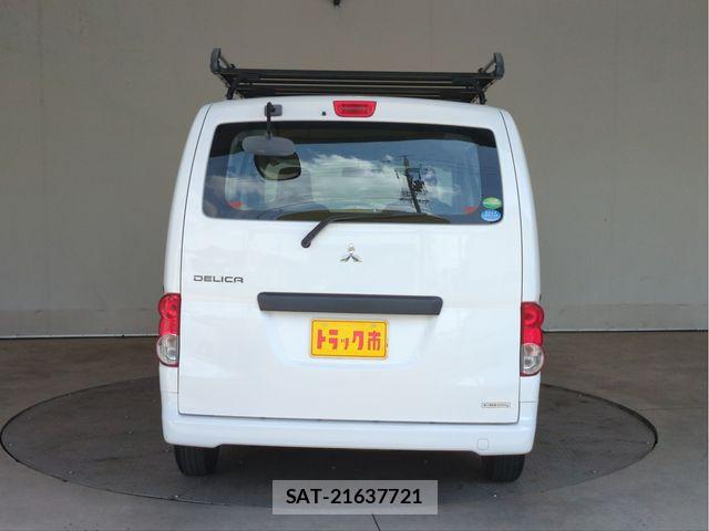 Mitsubishi DELICA VAN 2019-03 7616264-16