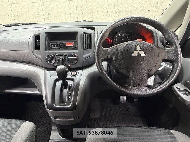 Mitsubishi DELICA VAN 2019-05 7616263-1