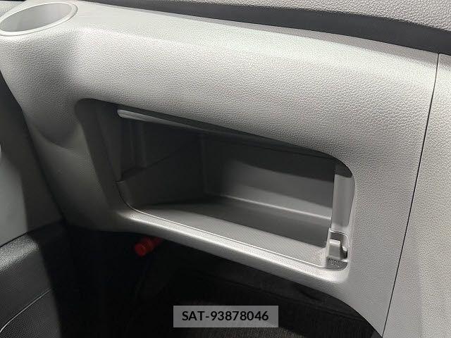 Mitsubishi DELICA VAN 2019-05 7616263-20
