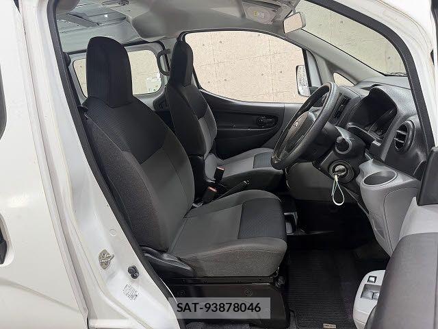 Mitsubishi DELICA VAN 2019-05 7616263-6