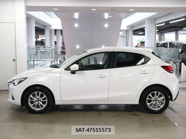 Mazda DEMIO 2015-10 630762-8