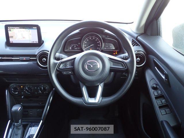 Mazda DEMIO 2019-12 781212-3