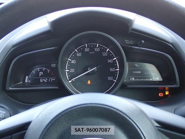 Mazda DEMIO 2019-12 781212-4