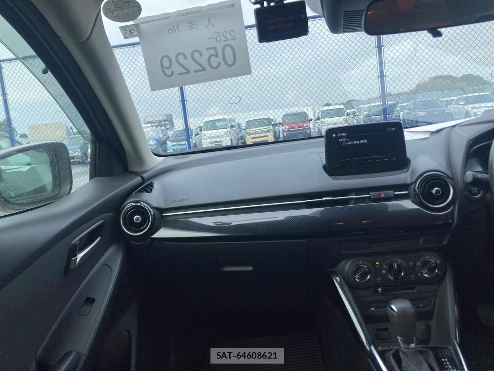 Mazda DEMIO 2019-02 1329230-17