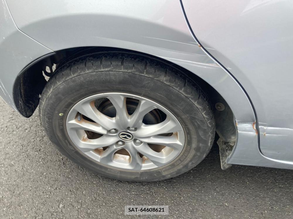 Mazda DEMIO 2019-02 1329230-31