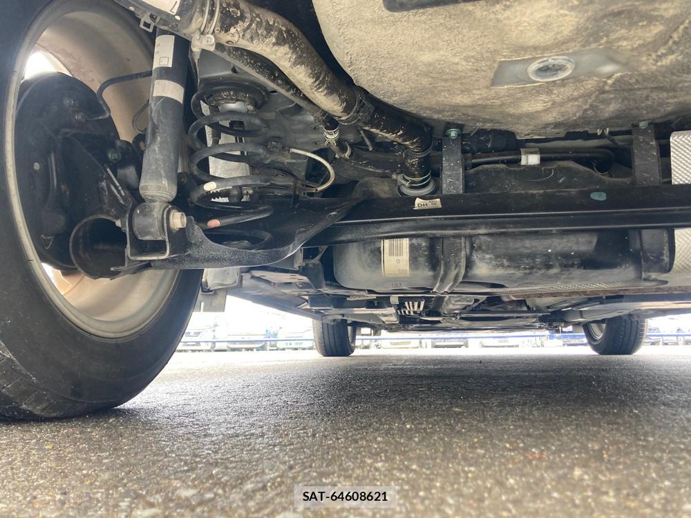 Mazda DEMIO 2019-02 1329230-35