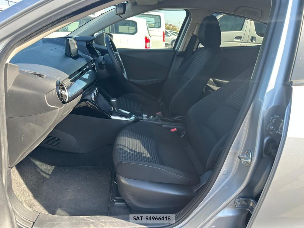 Mazda DEMIO 2019 1491628-10