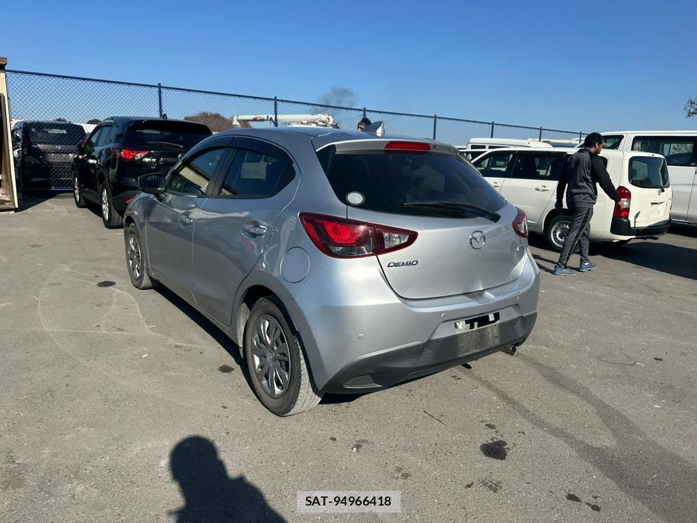 Mazda DEMIO 2019 1491628-2