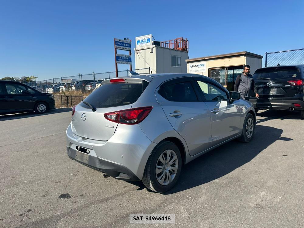 Mazda DEMIO 2019 1491628-4