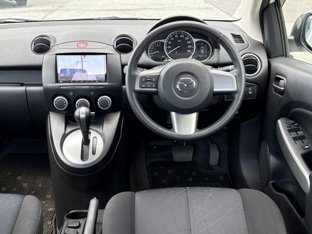 Mazda DEMIO 2012-05 1544592-1